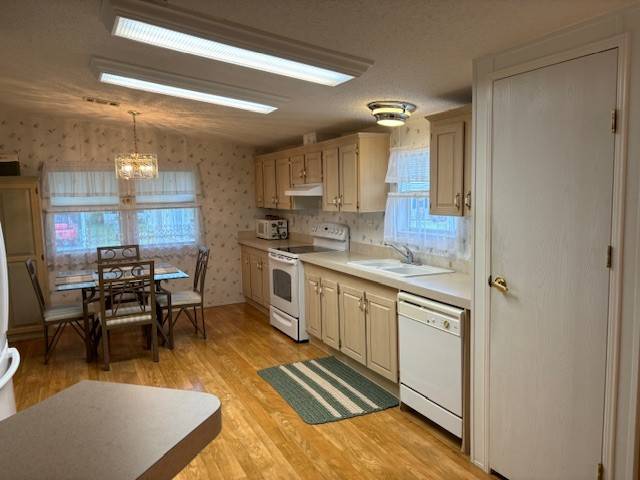422 Gulf Stream Drive a Lake Alfred, FL Mobile or Manufactured Home for Sale